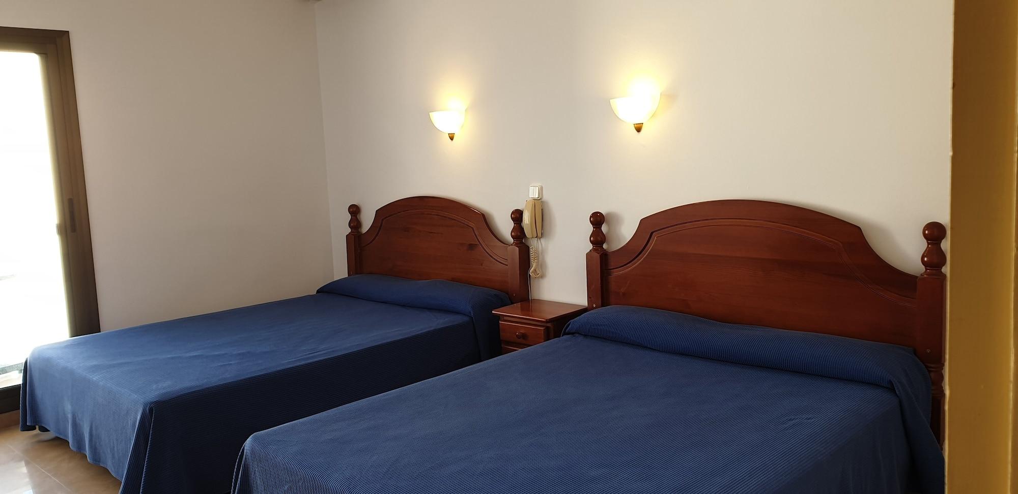 Medplaya Hotel Vistamar Costa Dorada ロスピタレート・デ・リンファント エクステリア 写真