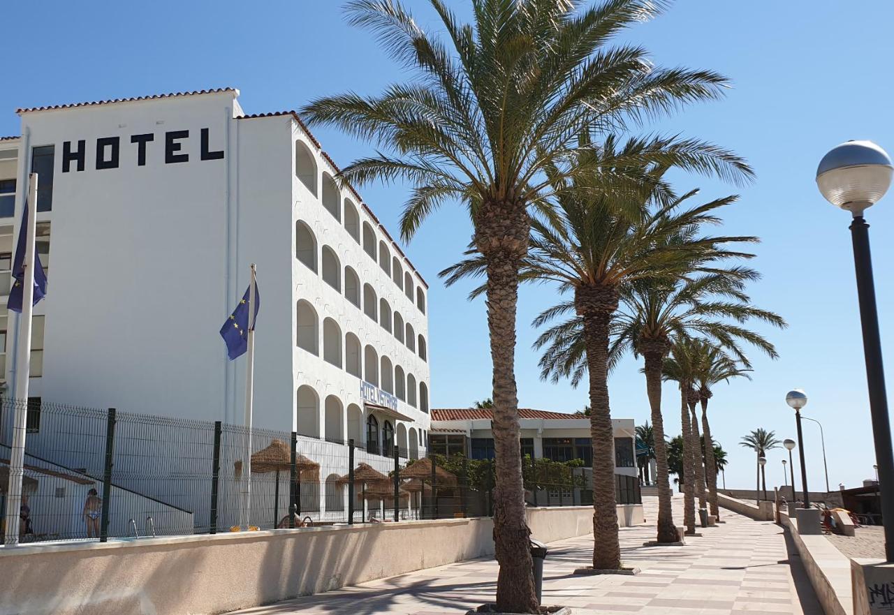 Medplaya Hotel Vistamar Costa Dorada ロスピタレート・デ・リンファント エクステリア 写真